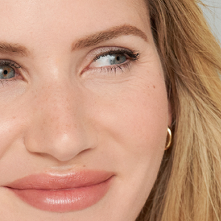 JUVÉDERM® Behandlungen